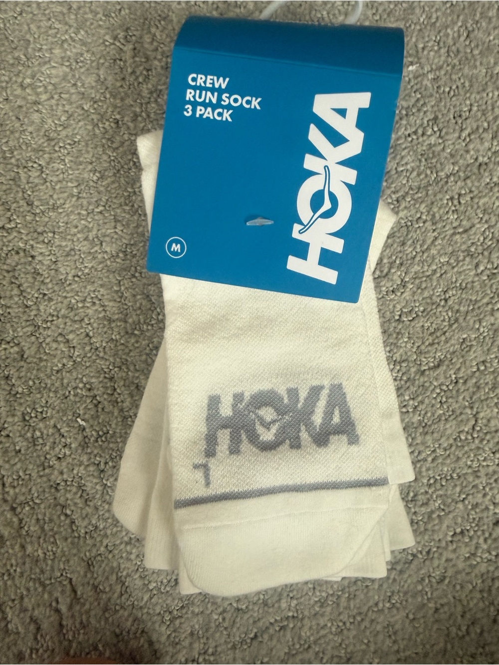 Hoka Men/ women Crew Run Socks 3-Pack — White with Gray Logo- NWT